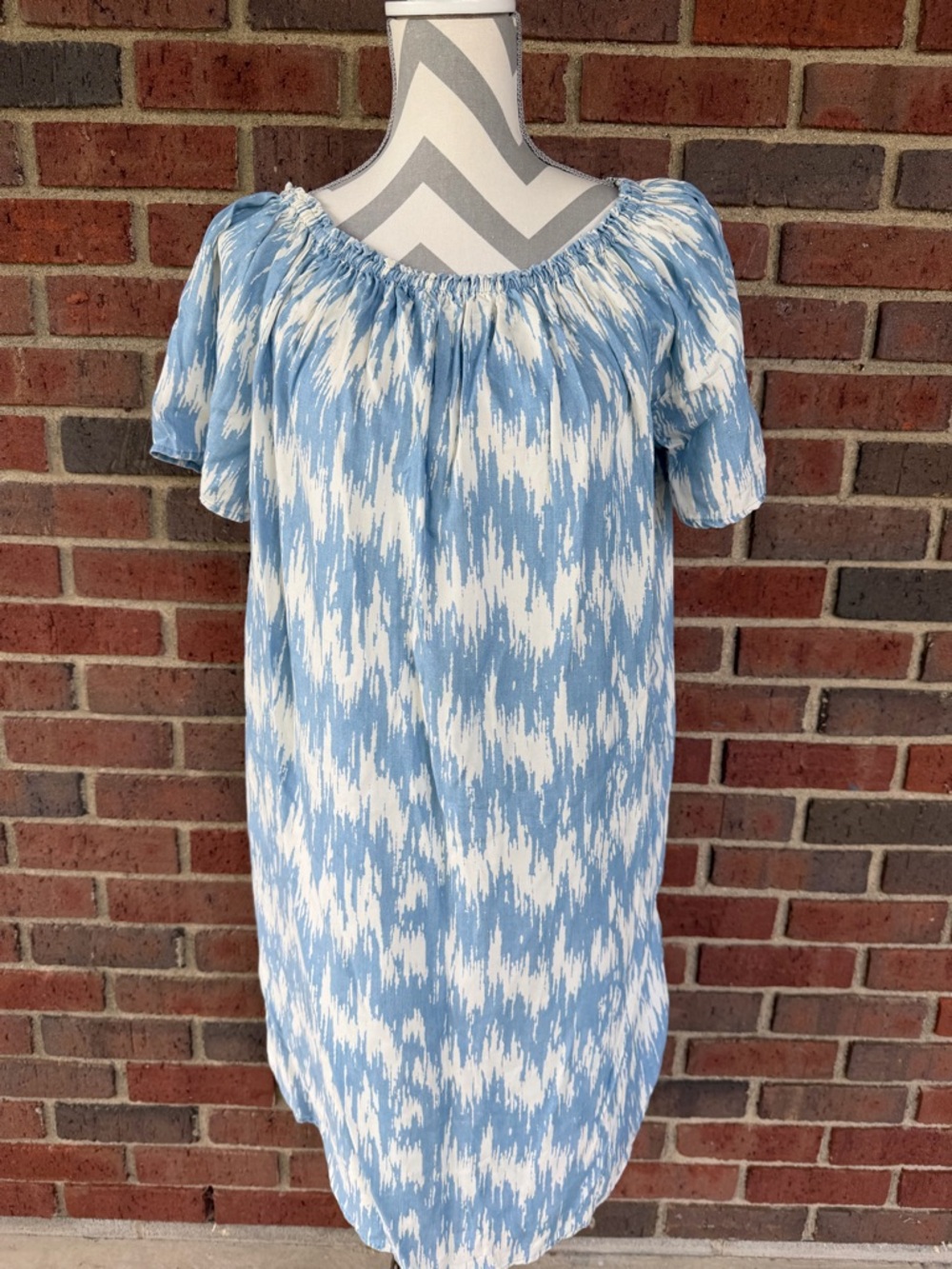 Gap Dress - Picture 1 of 11